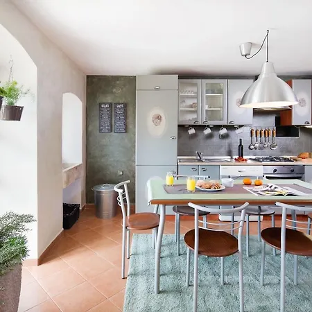 Villa Charming In Rasa With Swimming Pool