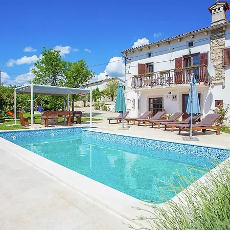 Charming In Rasa With Swimming Pool Villa